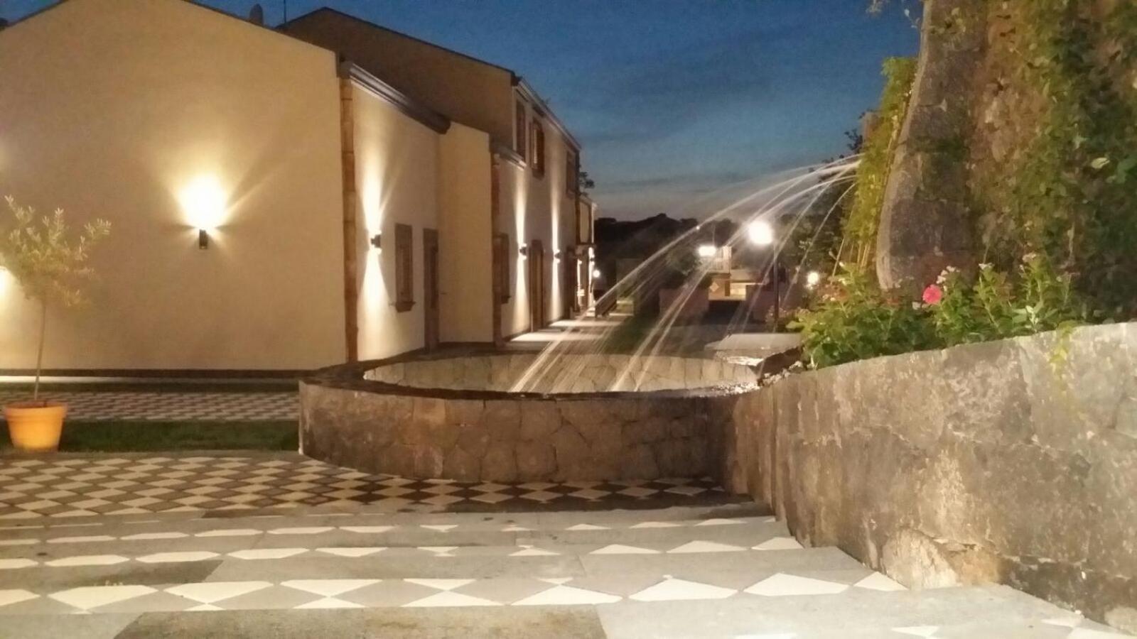 B&B Le Antiche Cisterne Tremestieri Etneo Buitenkant foto