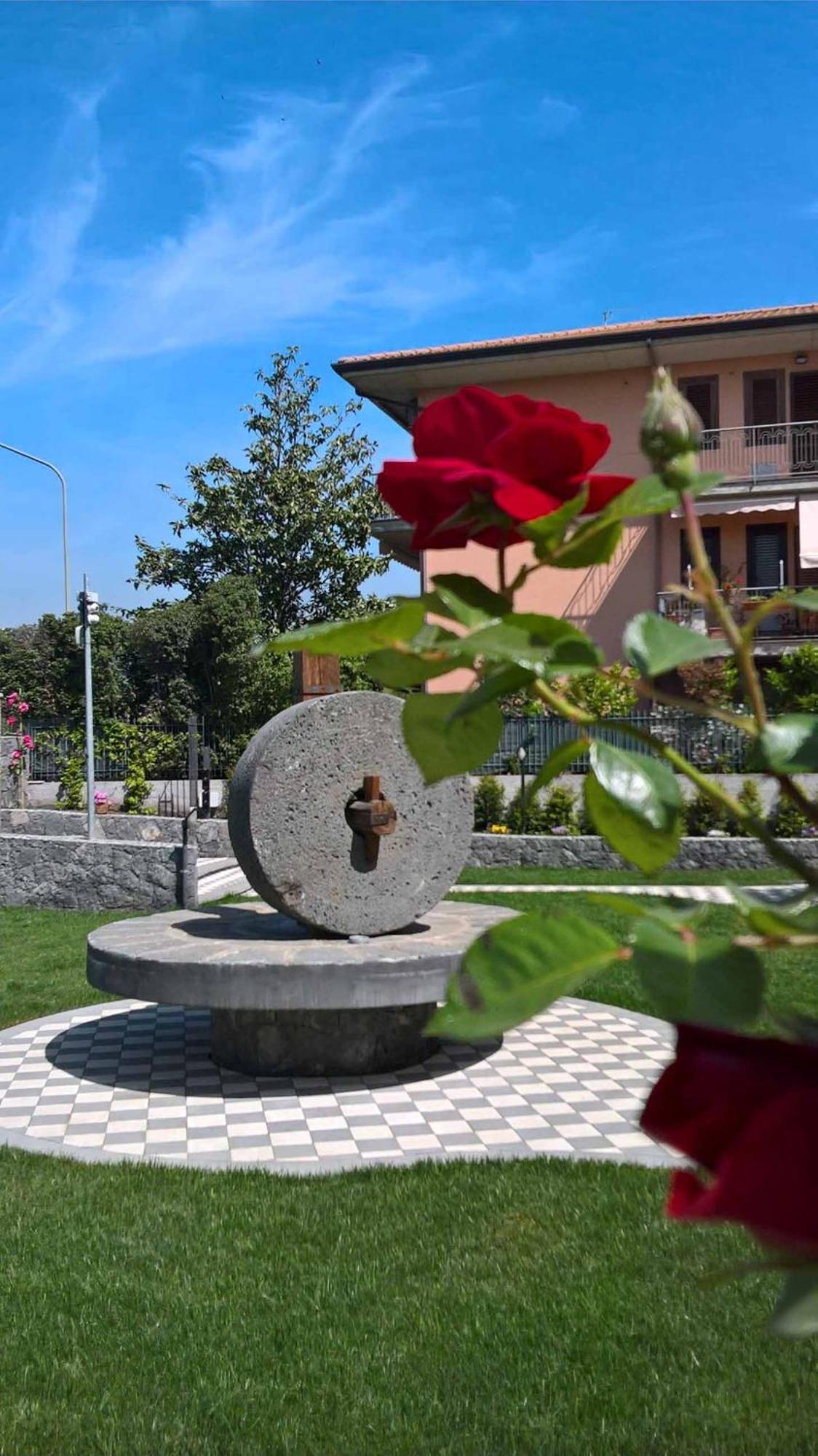 B&B Le Antiche Cisterne Tremestieri Etneo Buitenkant foto