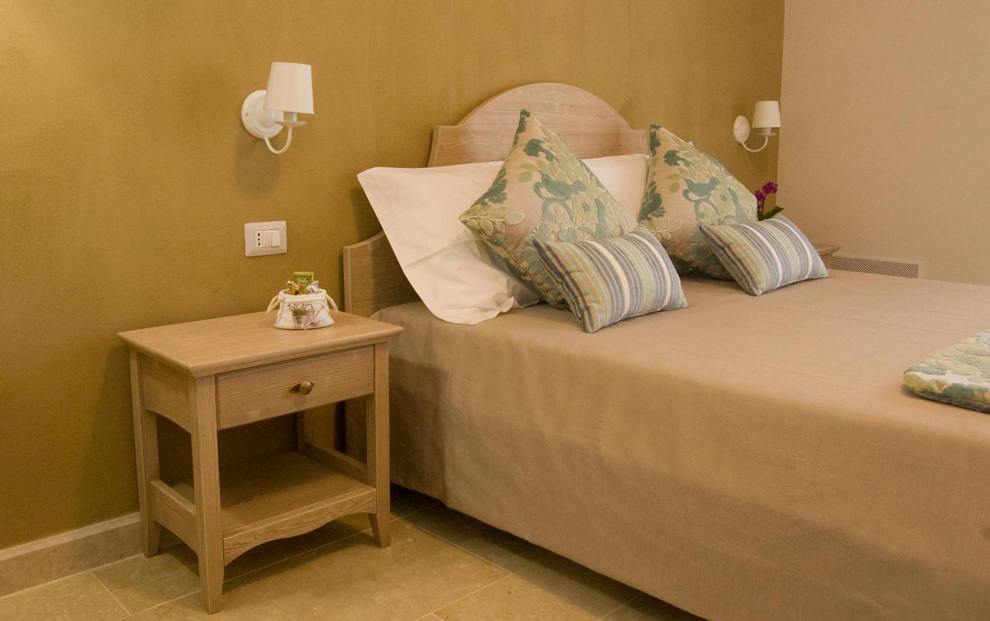 B&B Le Antiche Cisterne Tremestieri Etneo Buitenkant foto