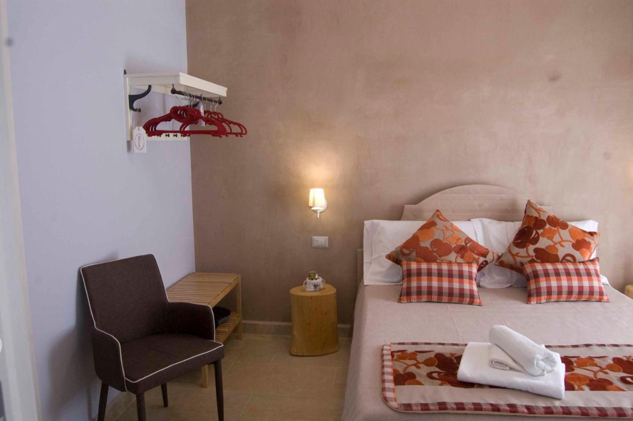 B&B Le Antiche Cisterne Tremestieri Etneo Buitenkant foto